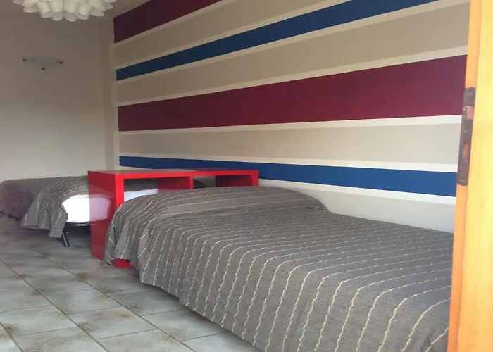 דירה Welcoming Flat With A Magnificent Terrace