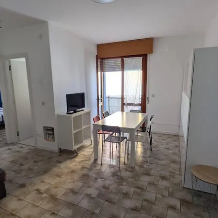 Welcoming Flat With A Magnificent Terrace *